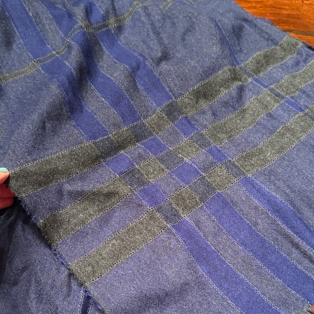 Burberry Blue and Gray Scarf - Picture 3 of 6